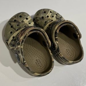 Camo Crocs Baby size 4